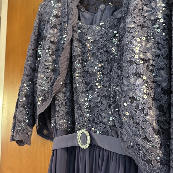 Women’s Formal Dress - Picture 3 of 5